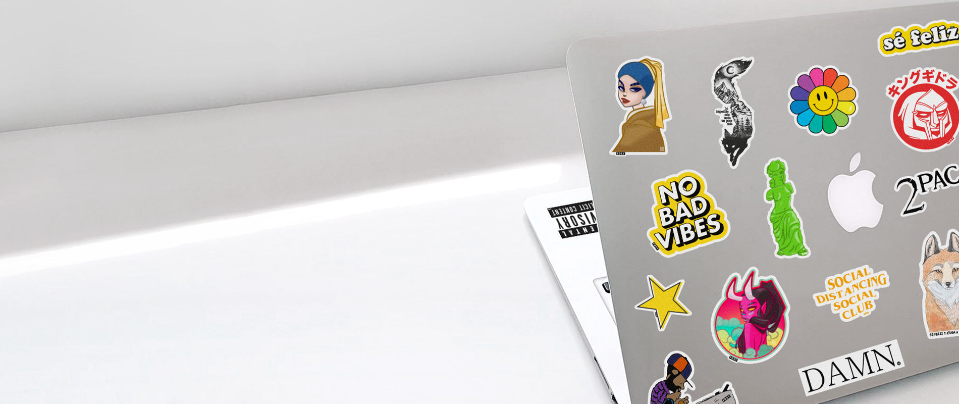 slider image slider_item_VBaQrW